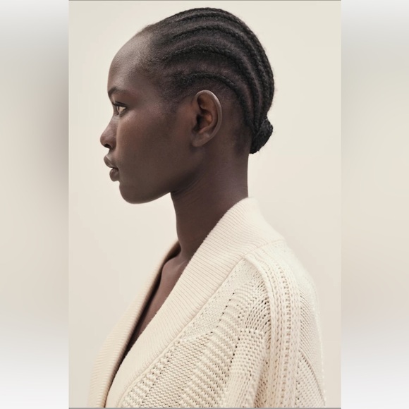 Hermes white wool H cape poncho sweater size s - Picture 4 of 9